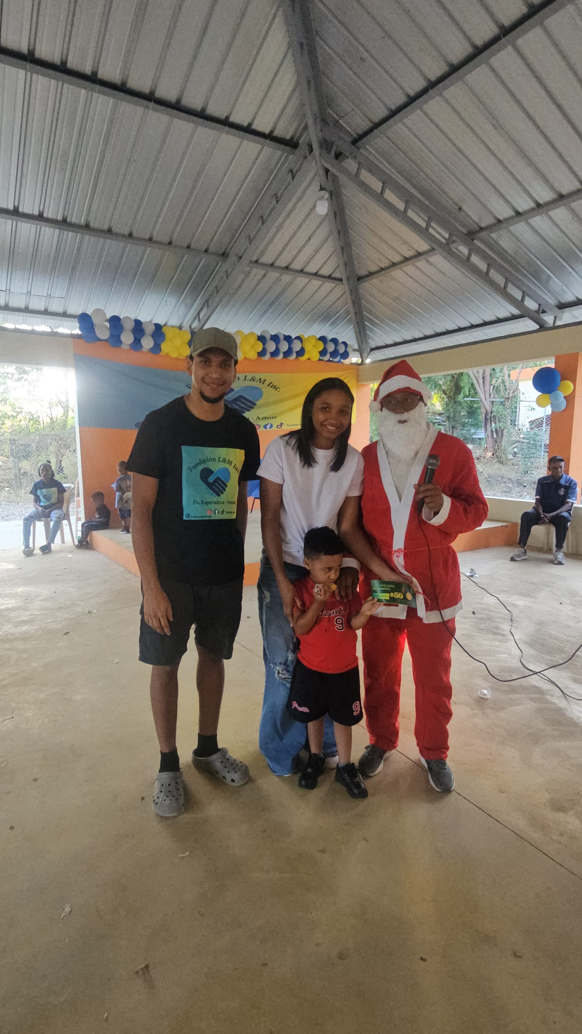 Un Niño Feliz 2025 – Los Derramaderos